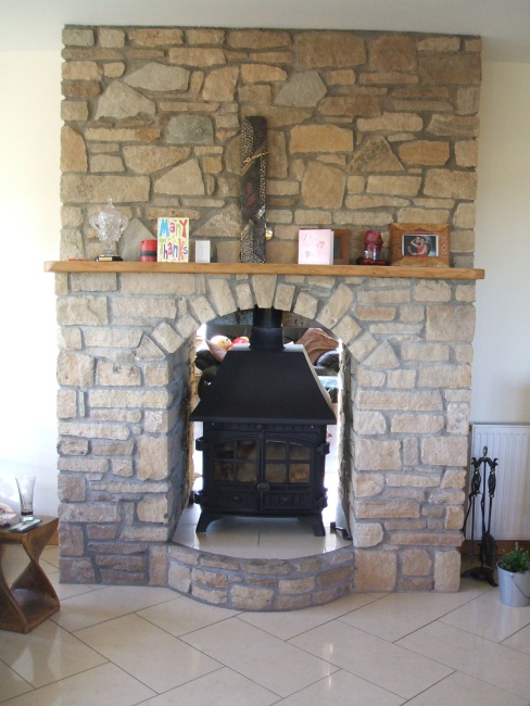 A double sided stove (Picture 1).jpg